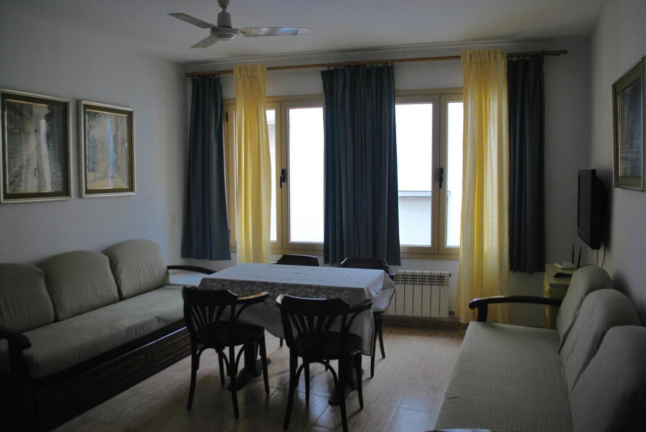 La Habana Apart Hotel Lloret de Mar Bagian luar foto